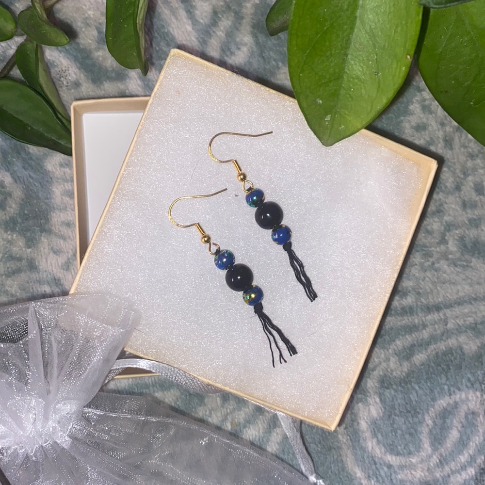 Hand Crafted Macrame Style Beaded Fringe Gold Toned Dangle Earrings Earth Theme